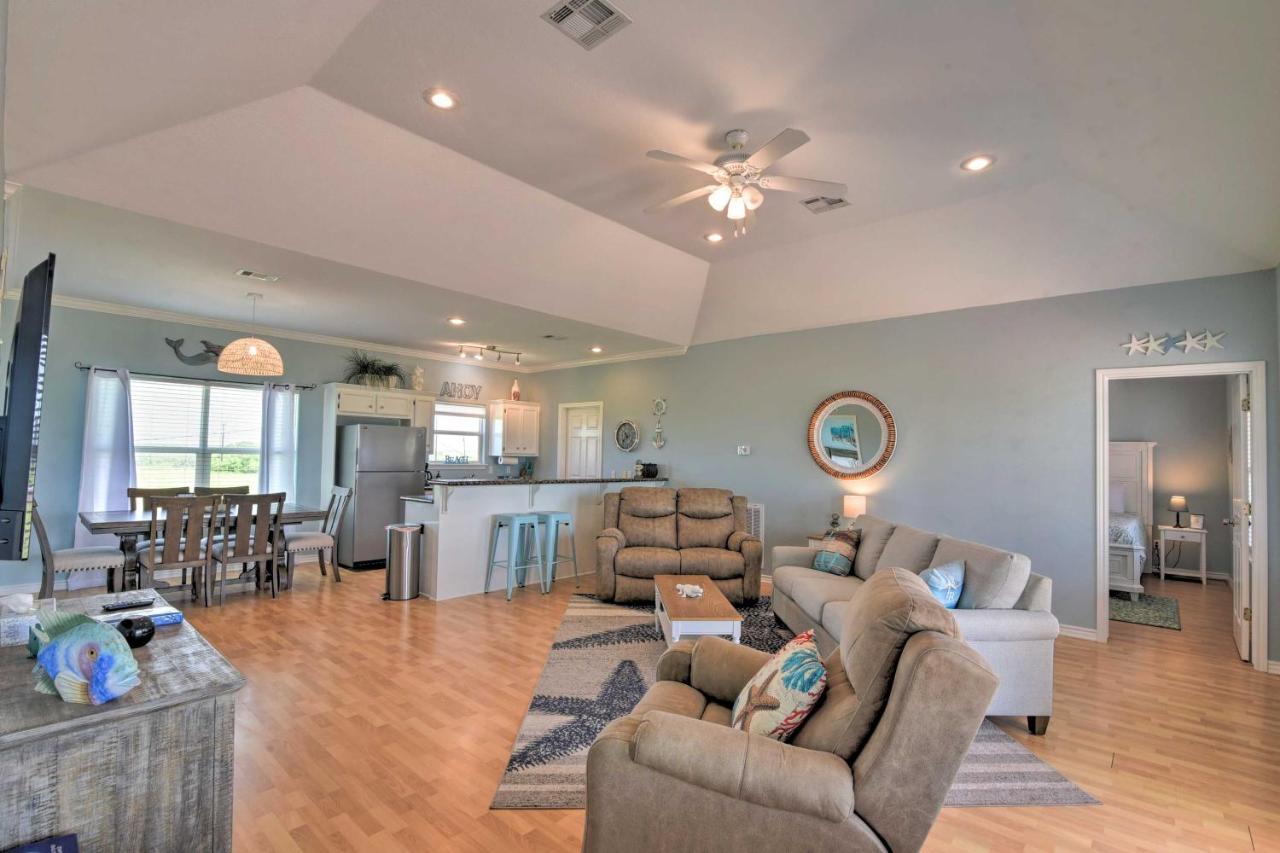 Willa Bright Crystal Beach House, Walk To Coast! Bolivar Peninsula Zewnętrze zdjęcie